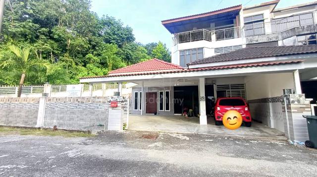 CASHBACK 100k‼️ ~ RENOVATED RUMAH BERKEMBAR 3 TINGKAT, TAMAN BUDIMAN 1