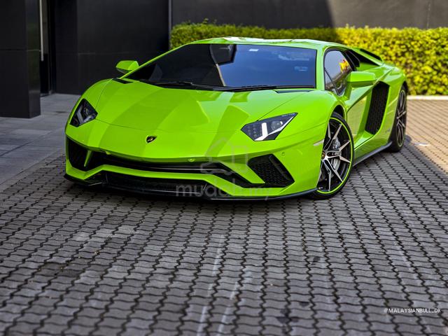 2017 Lamborghini AVENTADOR 6.5 S (A) - 2