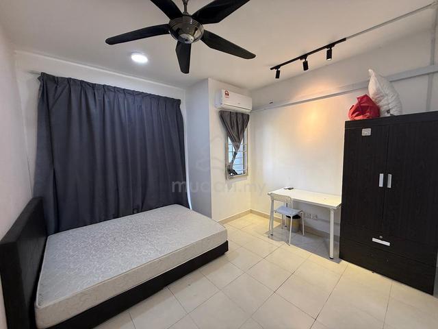 NICE ROOMS for RENT ( Setia Alam ) 1