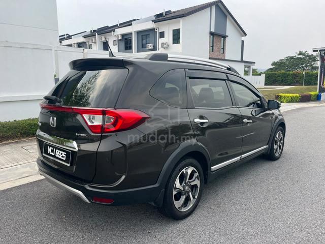 Honda BR-V 1.5 V -- (A) - 2