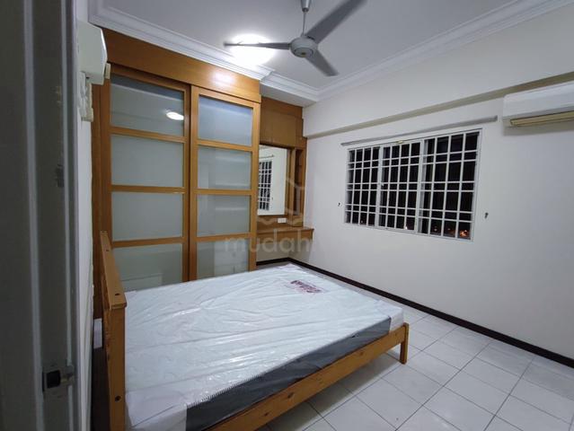 FEMALE UNIT Master Room FF Jalil Damai Apartment Pavilion Bukit Jalil 1