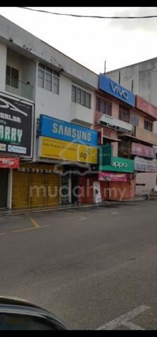 Kedai sewa tingkat bawah 2
