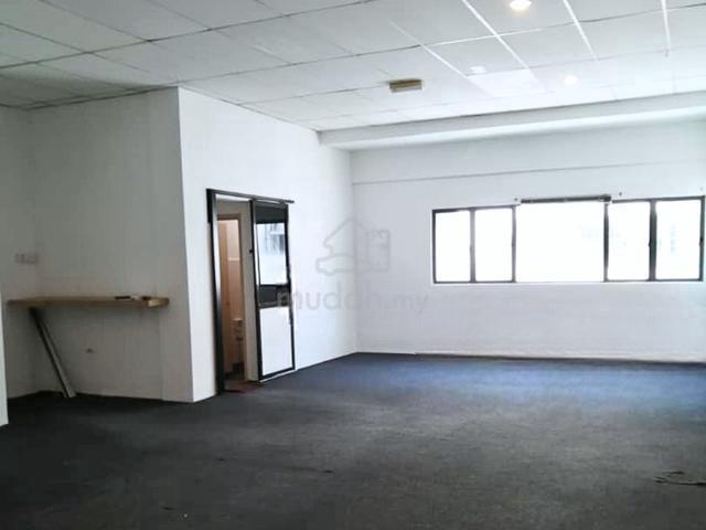 3rd Floor Office Lot For Rent At Bay Avenue Near Bayan Lepas 5