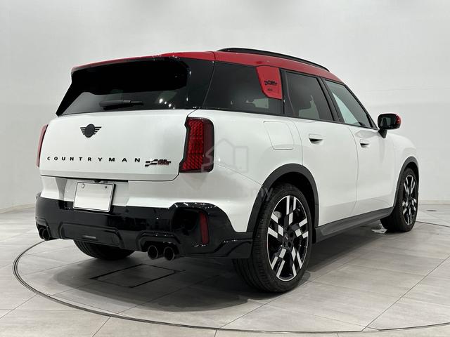 2024 Mini COUNTRYMAN 2.0 JOHN COOPER WORKS (A) - 3