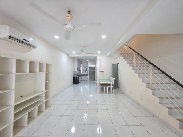 M Residence Rawang, partly furnish, kitchen, club house. Move in now 1