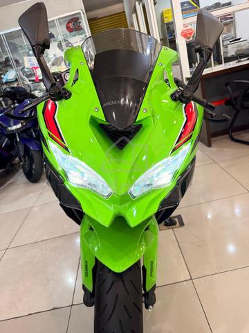 Carousel Image