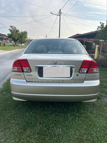 2004 Honda CIVIC 1.7 VTEC (A) - 4