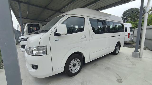 2025 Foton View CS2 EV Electric High Roof 14 Seats - 3