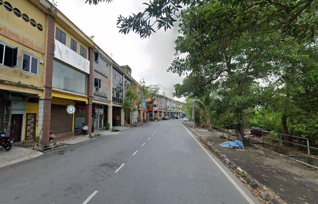3 Sty Mainroad Commercial Shop Lot @ Bkt Minyak Pmtg Tinggi To Let 4