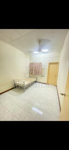 Non-Sharing Room Bukit Rimau, Kemuning 1