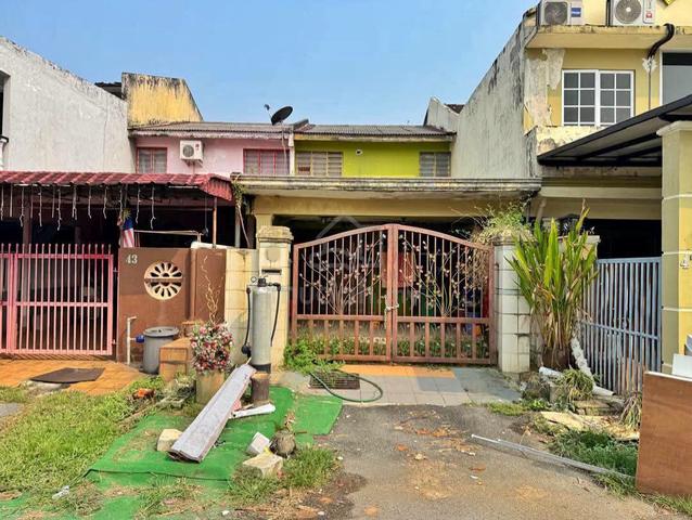 Freehold Double Storey Taman Perkasa Fasa 1 Hulu Langat. BEBAS Banjir 1
