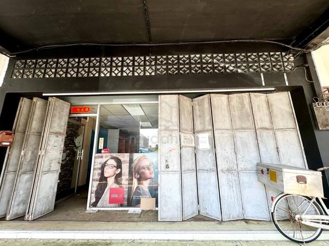 Kedai sewa ground floor Jalan Taib, Pontian 2