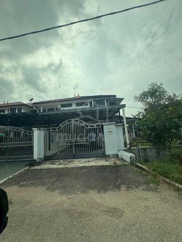 Double storey @ taman perling , CIQ , JB town 1