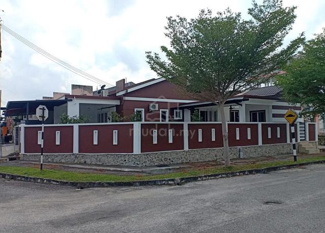 Rumah di Taman Jasmin Indah untuk disewa 1