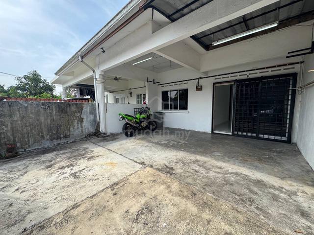 Single Storey Taman Flora Heights, Near Scientex, Pasir Gudang 1