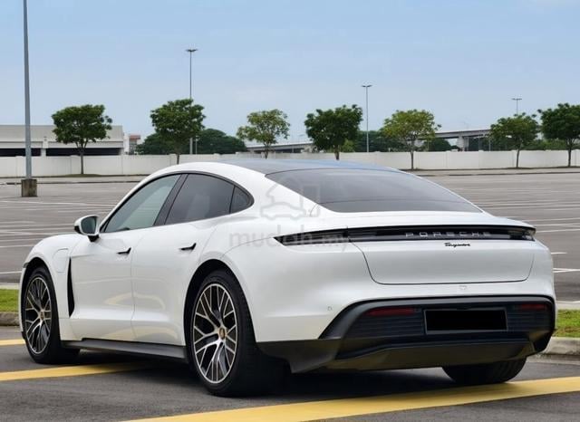 [2021] Porsche TAYCAN RWD 300kW/408PS 67k Mileage - 2