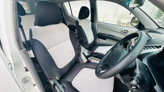 2011 Mitsubishi TRITON 2.5 LITE(Manual)PickUp - 3