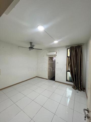 Private Soho Unit for Rent @Seksyen 14 Shah Alam, walk 5mins LRT 1