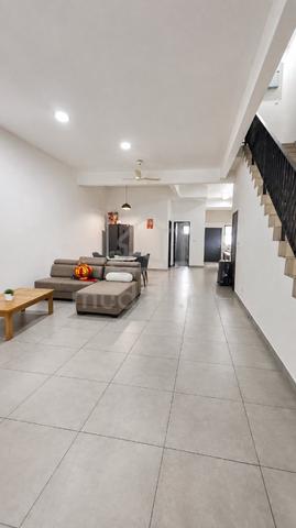 3 Storey House Residensi Bukit Orkid Batu 9 Cheras Near Leisure Mall 1