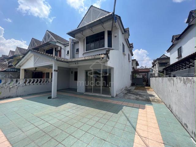 For sale/taman desa jaya/johor bahru /4bedroom/endlot 1