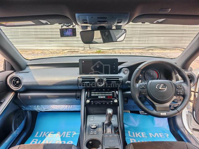 2023 Lexus IS300 2.0 F-SPORT MODE BLACK III 4.5B - 5