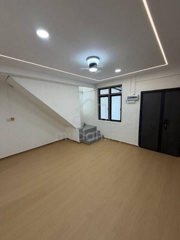 Pontian Taman Sri Aman Double Storey Low Cost House, Renovated Unblock 1