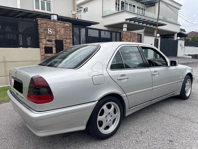 Mercedes Benz C200 2.0 (A) GO WITH NUMBER PLATE - 4
