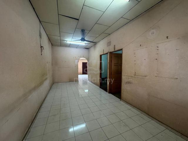Good for self living and Invest Taman Keladi 1 Storey House for Sale 1