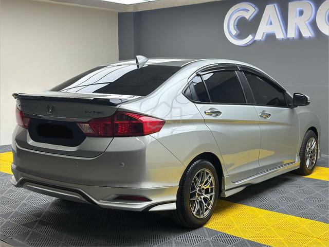 2015 Honda CITY 1.5 V (A) - 4