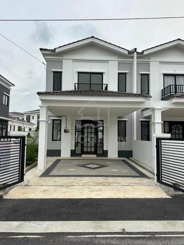 GATED & GUARDED VILLA NATURA Sg.PETANI 1
