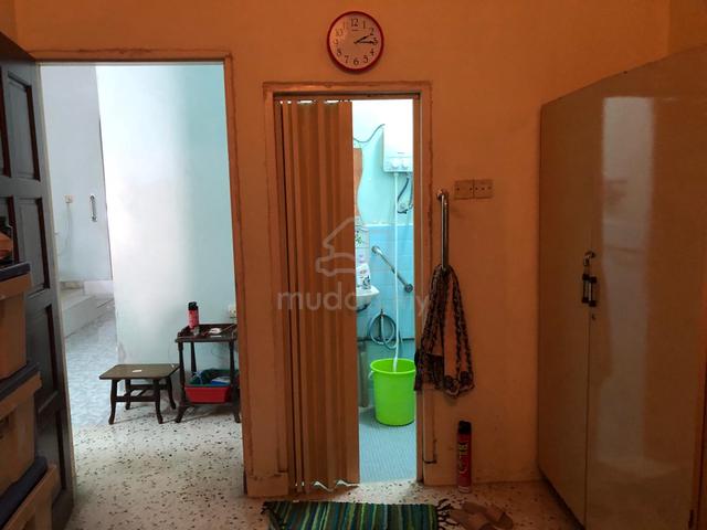 1400sf FREEHOLD reno SINGLE NON BUMI TMN BUKIT MAS TAIPING PK 4