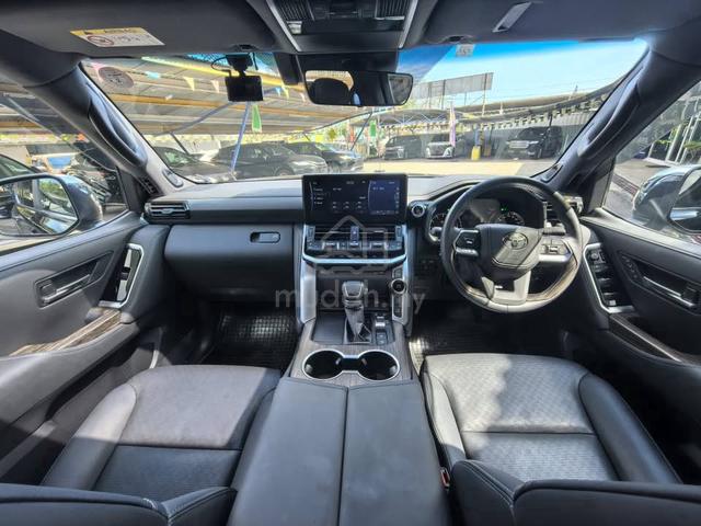 In&Out All BLACK 🏴Toyota Land Cruiser 300 3.5 ZX - 2