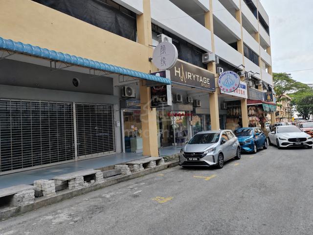 Farlim Business Centre | Ground-Floor Shop for Rent | BU:1,540 sq. ft. 1