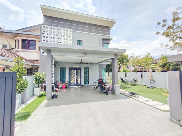 FULLY RENOVATED CORNER LOT 2 Storey Seksyen 7, Shah Alam 1