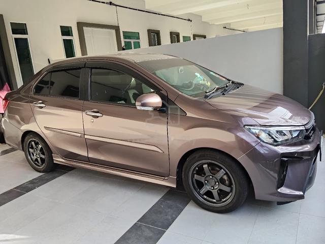 2016 Perodua BEZZA 1.3 ADVANCE (A) - 2