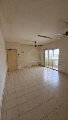 Kasuarina Apartment 1