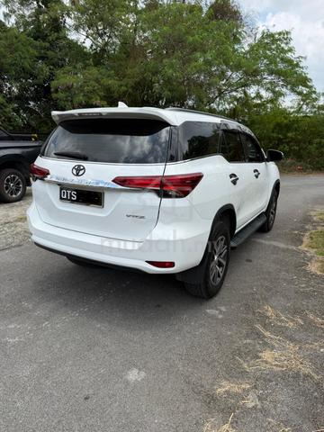 2019 Toyota FORTUNER 2.4 VRZ 4X4 (A) - 4