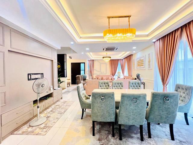 FULLY RENOVATION END LOT Dahlia Clover Taman Cahaya Alam U12 4