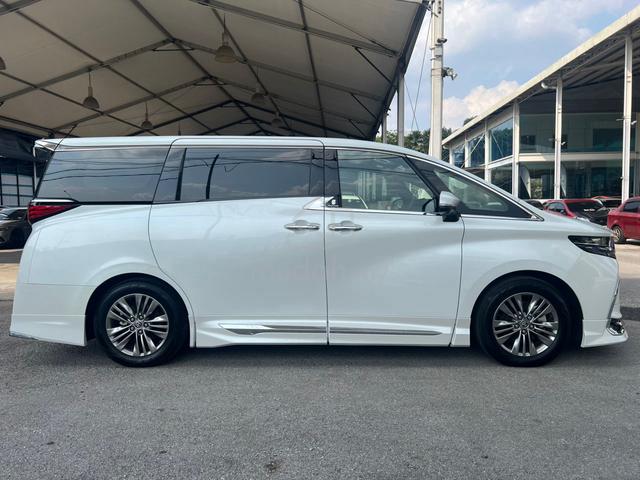 2024 Toyota ALPHARD 2.5 Z AUTO PARK DIM SUNROOF - 4