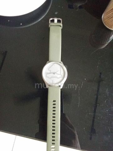 Garmin vivomove  - photo 5 of 5
