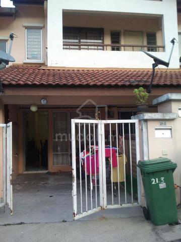 amansiara townhouse ( Ground floor ) selayang batu caves rawang 1