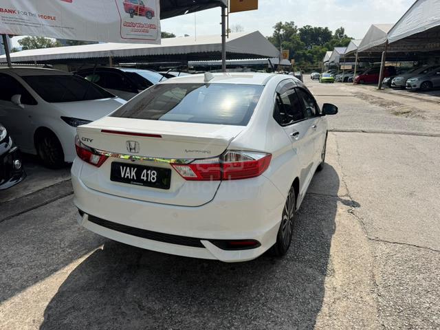 2018 Honda CITY 1.5 V FACELIFT (A) - 4