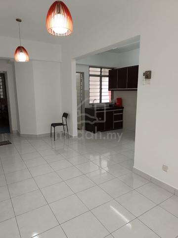 Main Place Residence 1