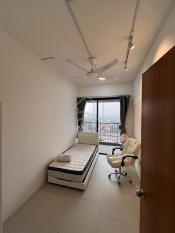 FEMALE UNIT 👭LINK MRT🚆✨Fully Furnished Single Room for rent at Sqwhe 1