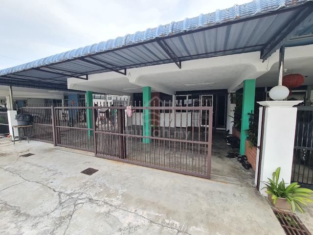 Taman Rasa Ria, Jawi 1