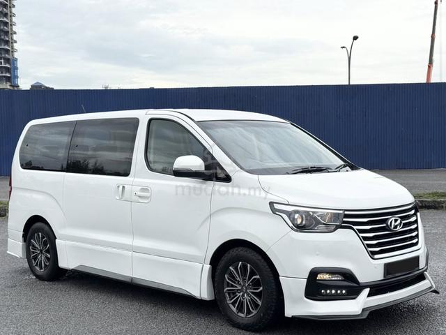 F/LOAN 2021 Hyundai GRAND STAREX EXECUTIVE 2.5 (A) - 3