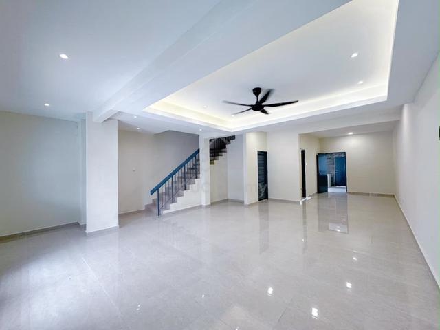 22x75 Permas Jaya Double Storey Renovation Unit 1