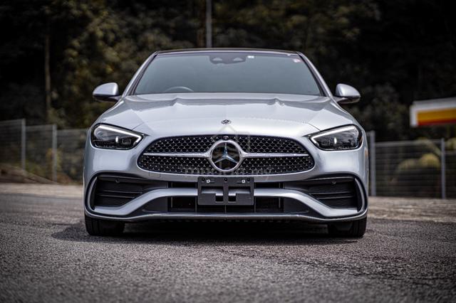 2022 Mercedes Benz C200 1.5 AVANTGARDE AMG LINE - 3