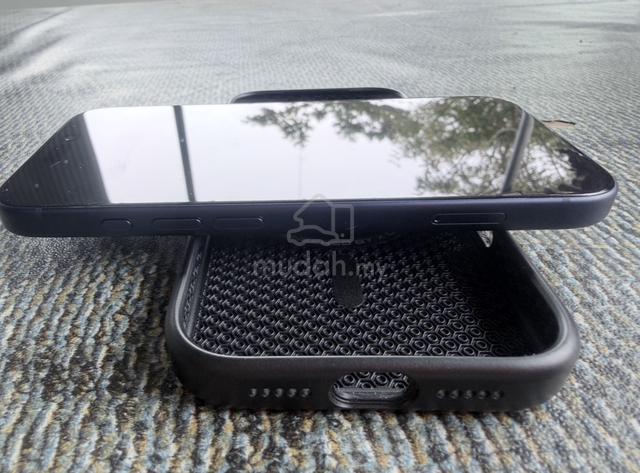 Carousel Image
