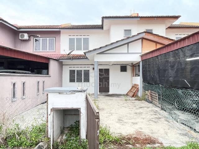 FREEHOLD, Double Storey Terrace, Taman Banting Baru, Banting 1